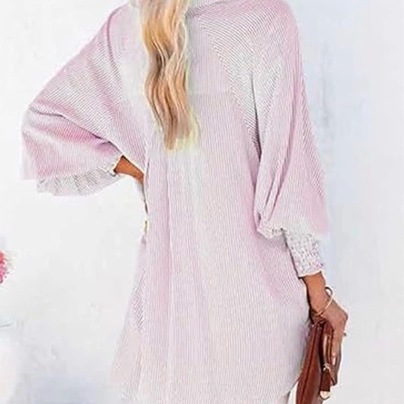 Boutique NWT Oversized Pink Striped Smocked Sleeve Button Down w/ Pockets - Picture 2 of 8